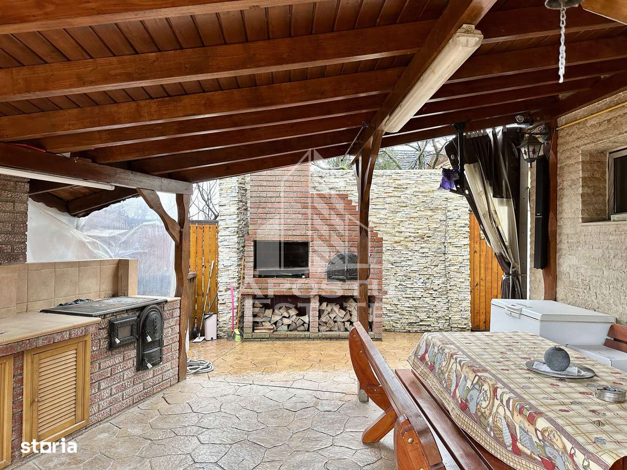 Casa moderna cu 6 camere, in Sanandrei - Imagine principală: 5/20