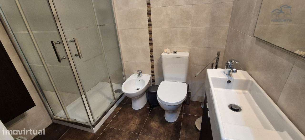 T1 com terraço em Matosinhos - Grande imagem: 4/11