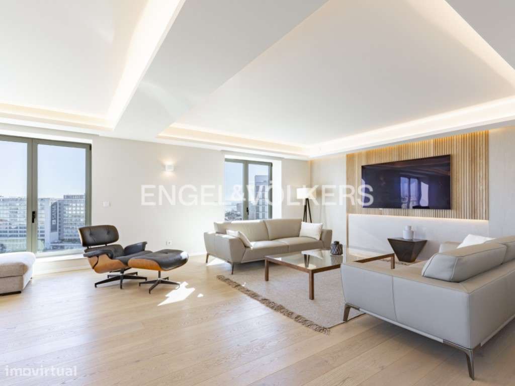 Exclusivo T3 com Vistas Panorâmicas nas Amoreiras - Grande imagem: 2/32