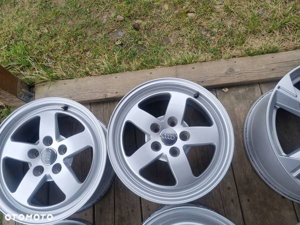 AUDI A4, B8,B9 alufelgi 7X16 ET35 5X112 bdb stan 4szt. - 5