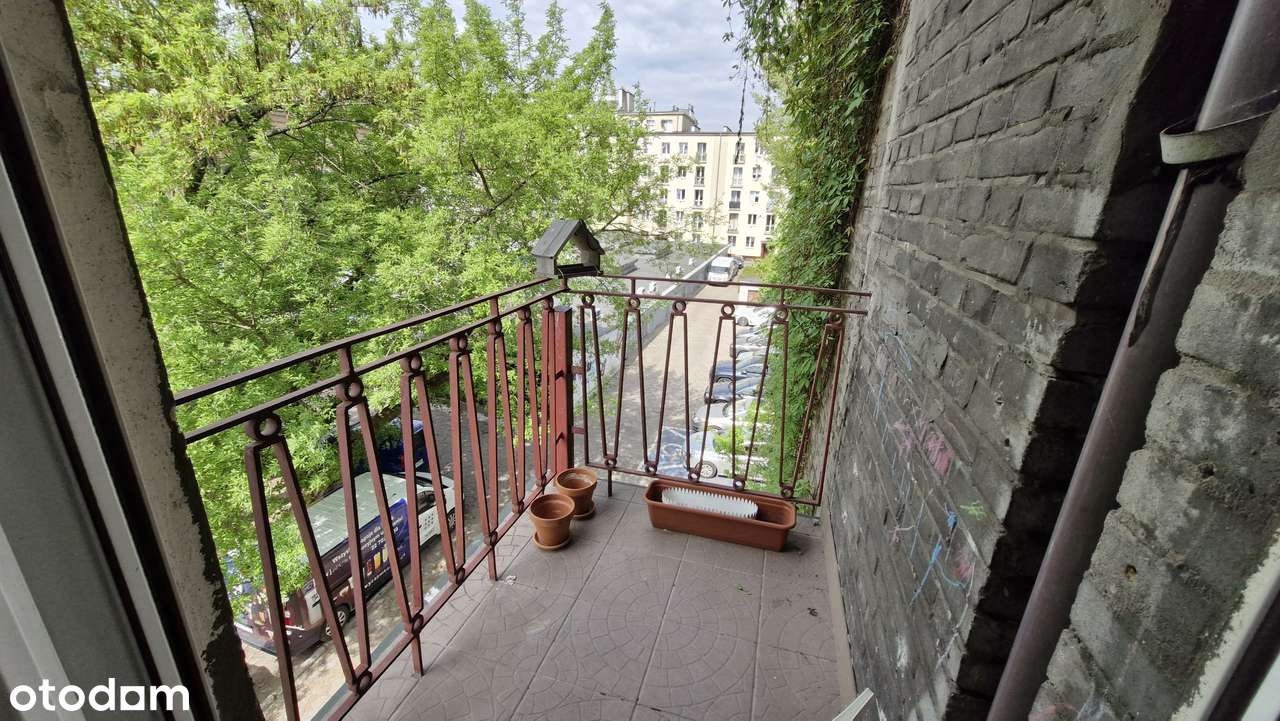 ciche mieszkanie, cegła, grube mury blisko centrum-3