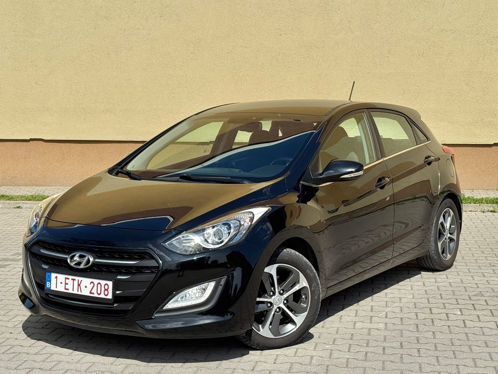Hyundai i30 II 1.6 D Premium 2016