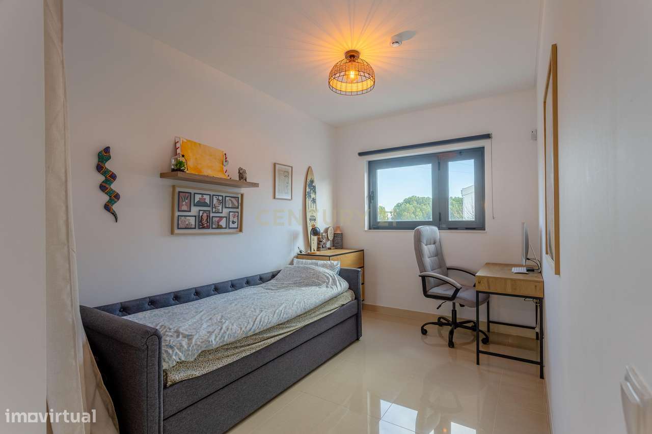 Apartamento T1+1 no Palmela Village com Piscina e 2 Lugares de Estacio-20