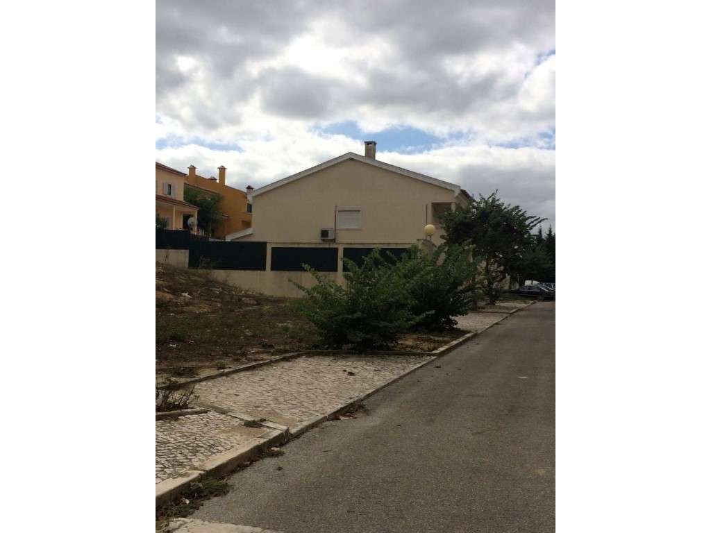 PALMELA - LOTE URBANO P/ MORADIA DE 2 PISOS - Grande imagem: 4/5