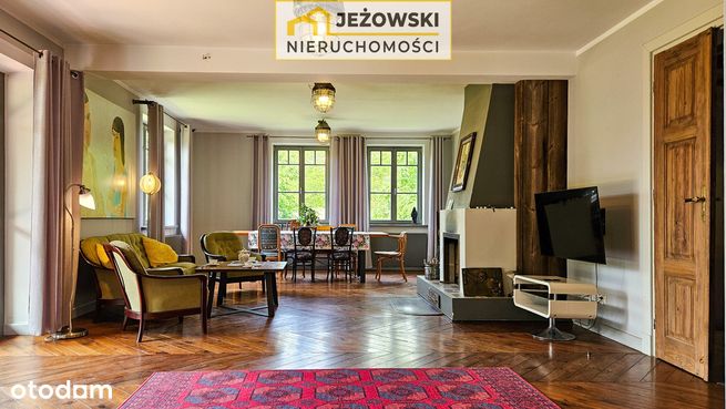 Rezydencja z dwoma domami i winnicą w Kazimierzu.-1