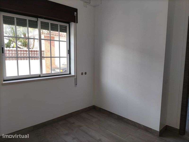 Arrendo T2 em  Alpiarça - Grande imagem: 4/4