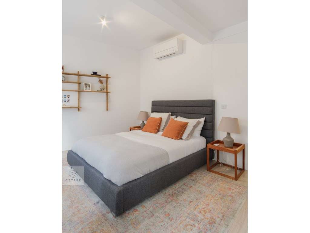 Apartamento T3 com garagem Amoreiras-27