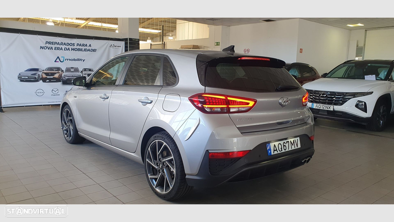 Hyundai i30 1.6 CRDi N-Line 7DCT - 9