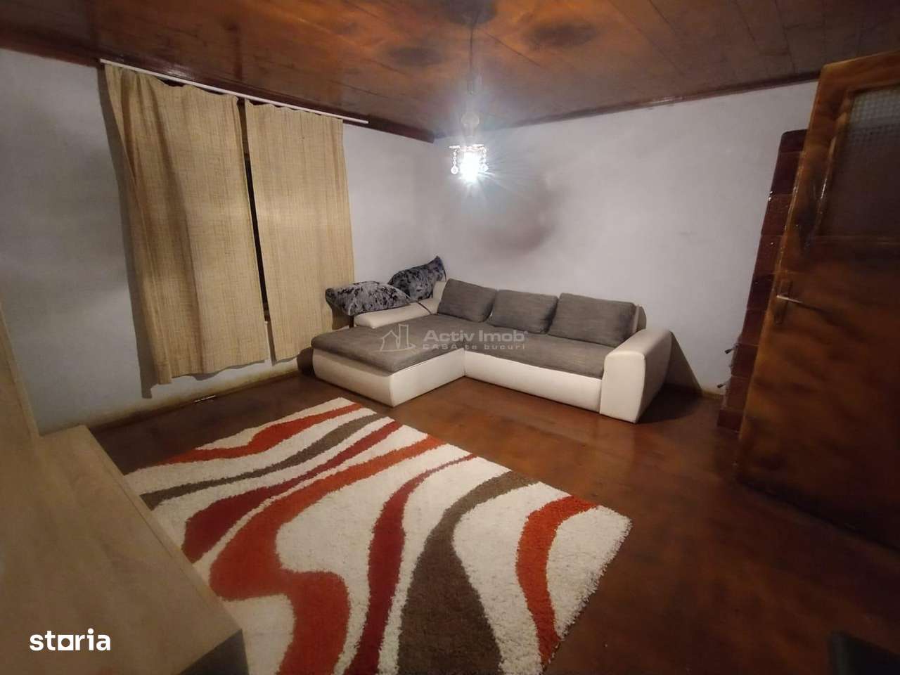 Petrosnita, Casa, 4 incaperi la 10 min. de Caransebes - Imagine principală: 2/19