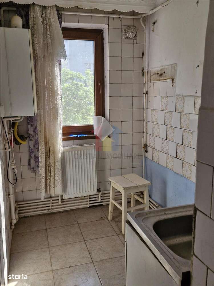 3 camere, etaj 2, Disponibil Imediat, Obor - Imagine principală: 4/7