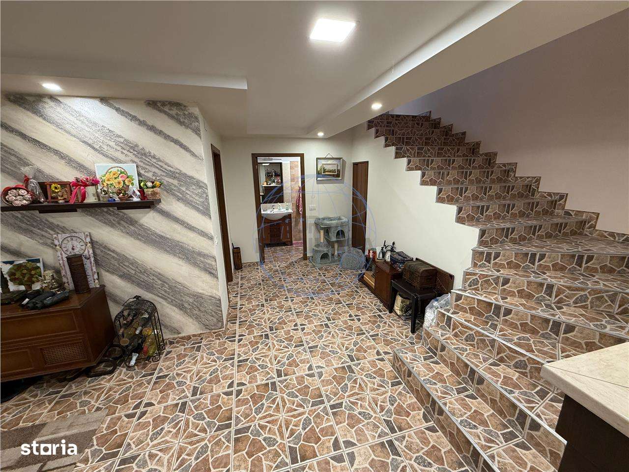 CASA P+1E CAMPINEANCA-10