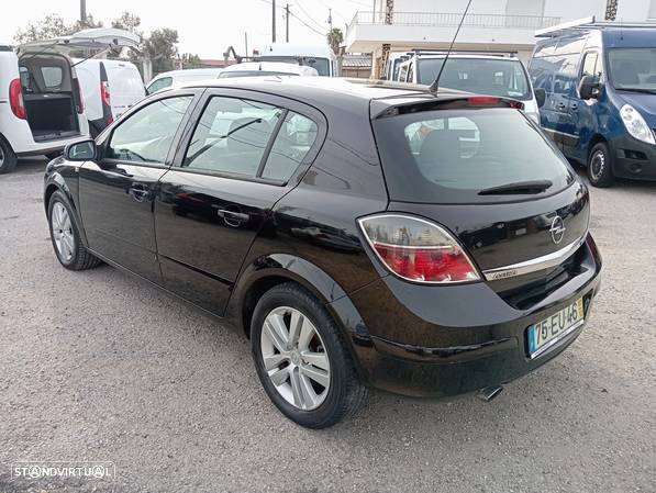 Opel Astra 1.7 CDTi Cosmo - 6