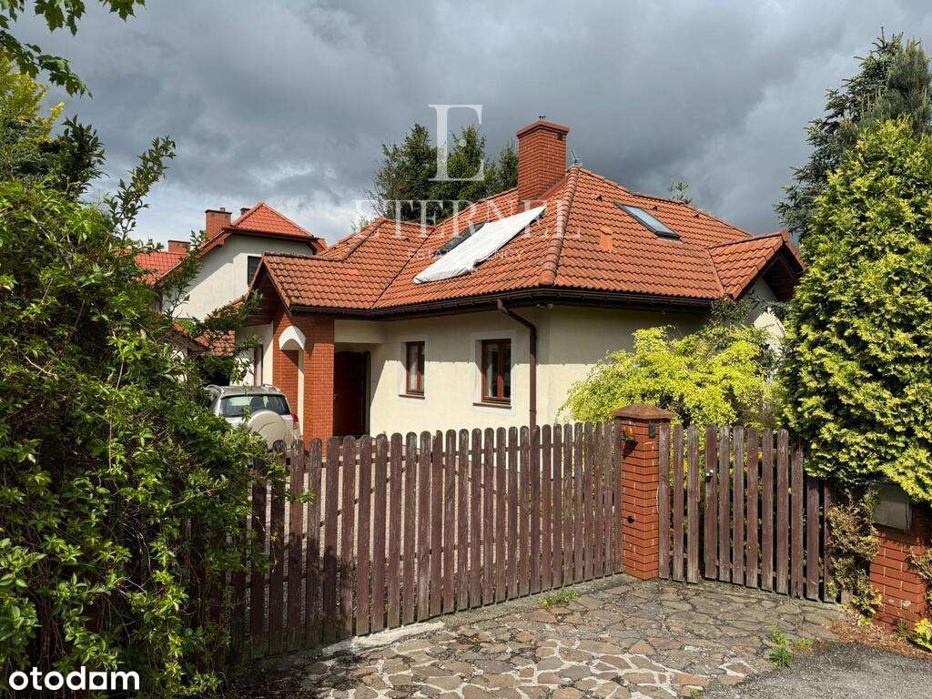 Ekologiczny dom parterowy z poddaszem 229,26 m2