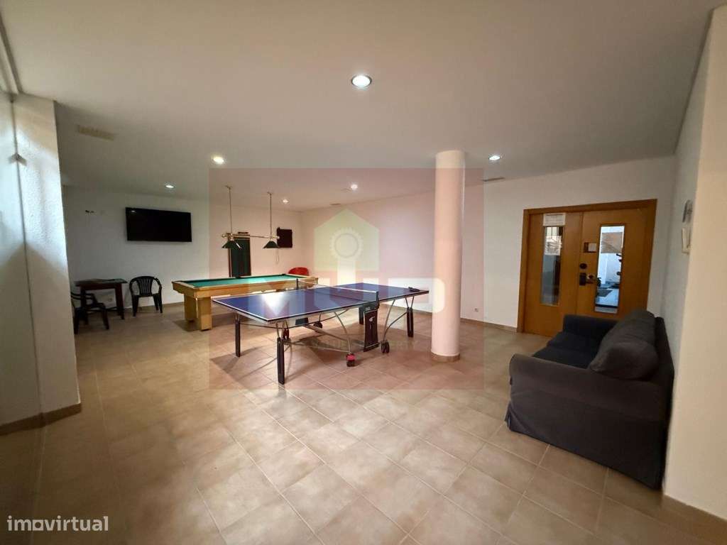 T3 na Guia com piscina comum e estacionamento-31