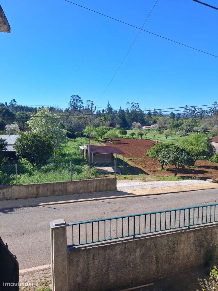 2 Moradias para Remodelação em Cernache-25