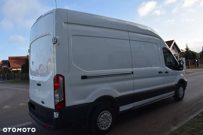 Ford Transit - 22