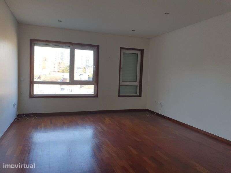 Apartamento T1 no Bonfim, centro da cidade do Porto - Grande imagem: 2/11