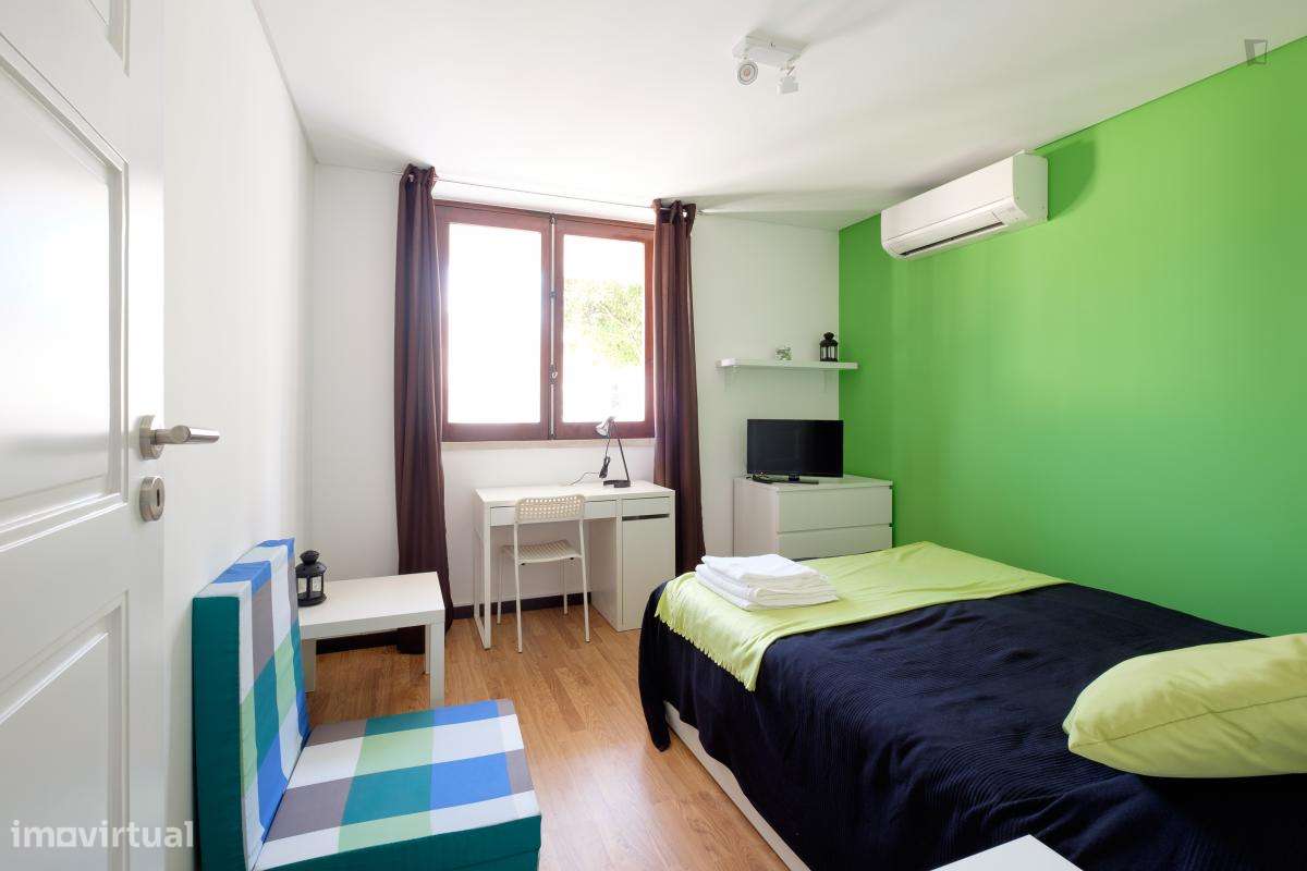Apartamento com 1 quartos - localizado em  Coimbra - Grande imagem: 3/8