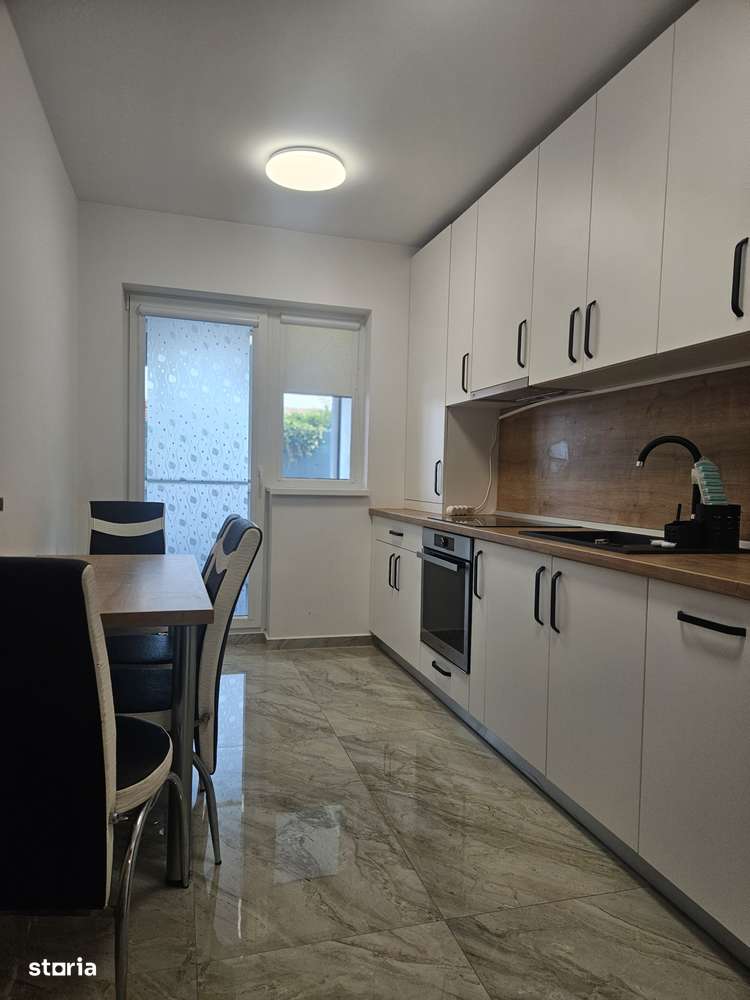 Ap.KOGALNICEANU 3 camere/ terasa/ incalz.pardoseala CENTRAL Sibiu - Imagine principală: 5/9