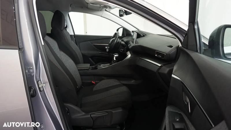 Peugeot 3008 2.0 BlueHDI S&S Allure - 8