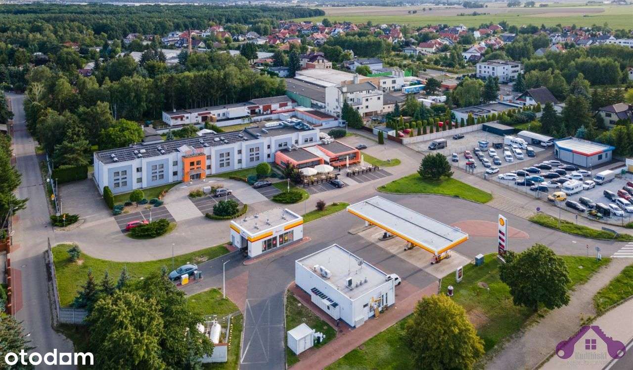 Hotel z bezpośrednim zjazdem z Dk92.-6