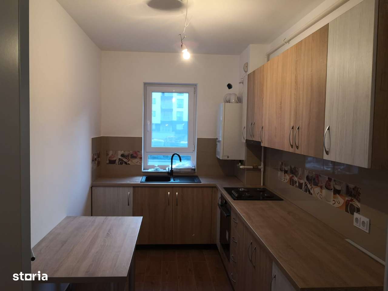 Apartament cu 2 camere structura mare zona Tractorul Coresi-6