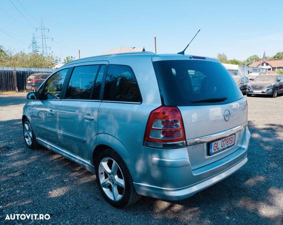 Opel Zafira 1.7 CDTI Cosmo - 12