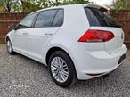 Volkswagen Golf - 6