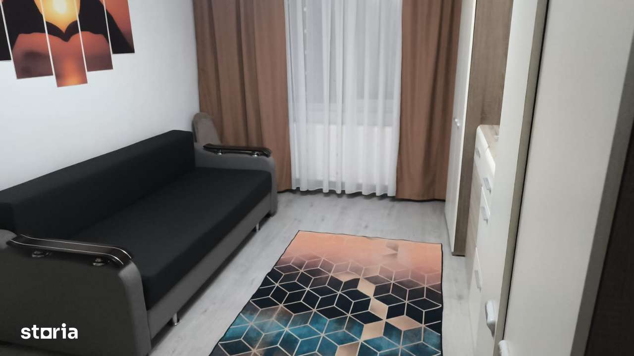 Vând Garsoniera zona Govandar micro 4-2