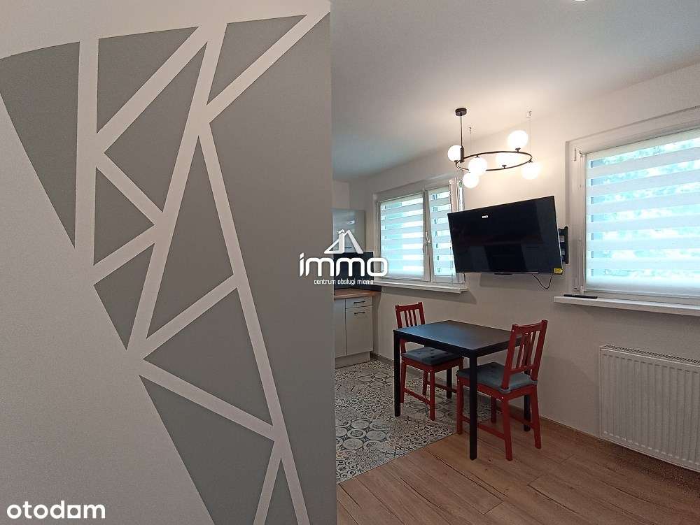 OLEŚNICA M2 z balkonem i piwnicą po generalnym remoncie-4