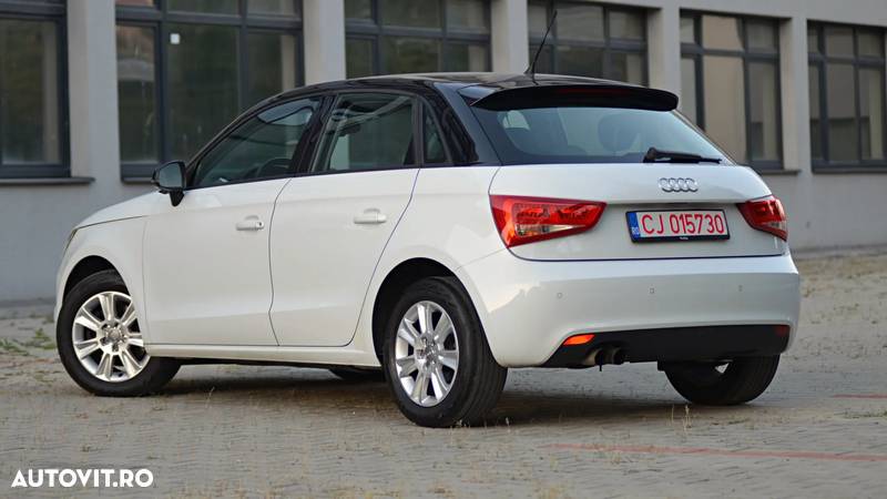 Audi A1 1.4 TFSI Sportback cylinder on demand S tronic Attraction - 4