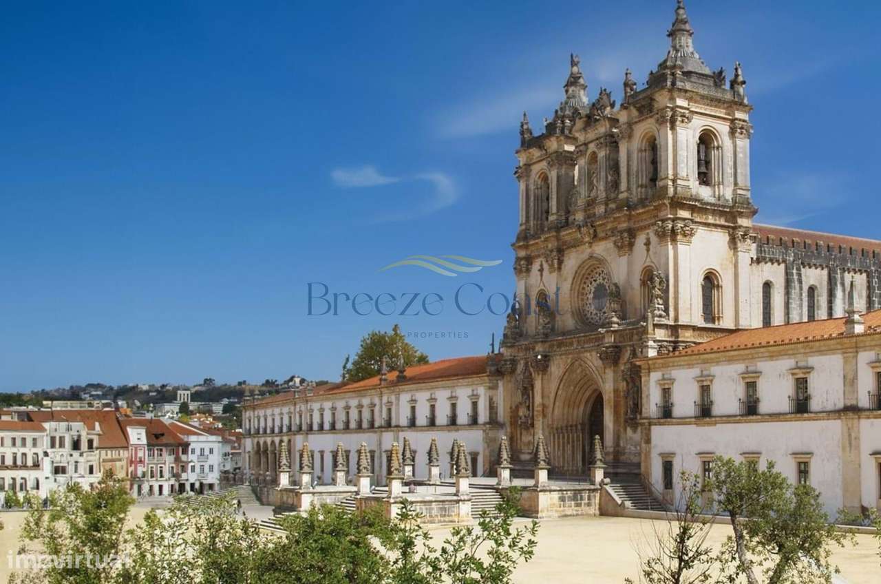 Moradia T3 com excelente localização - Alcobaça-16