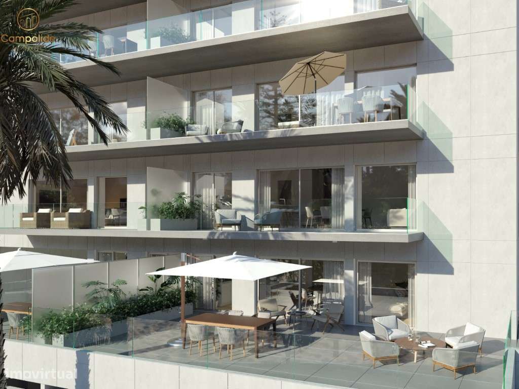 Apartamento T3 novo, com varandas e estacionamento, em Campolide-18