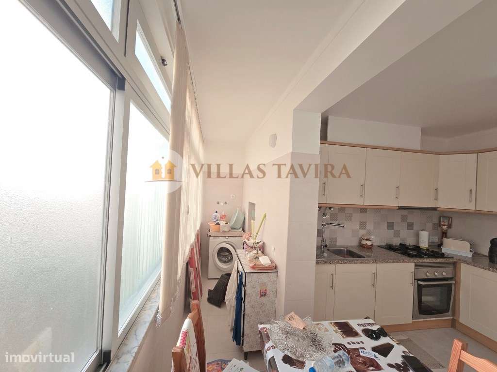 Apartamento T3 no centro de Portimão com vista Rio Arade e cave com...-11