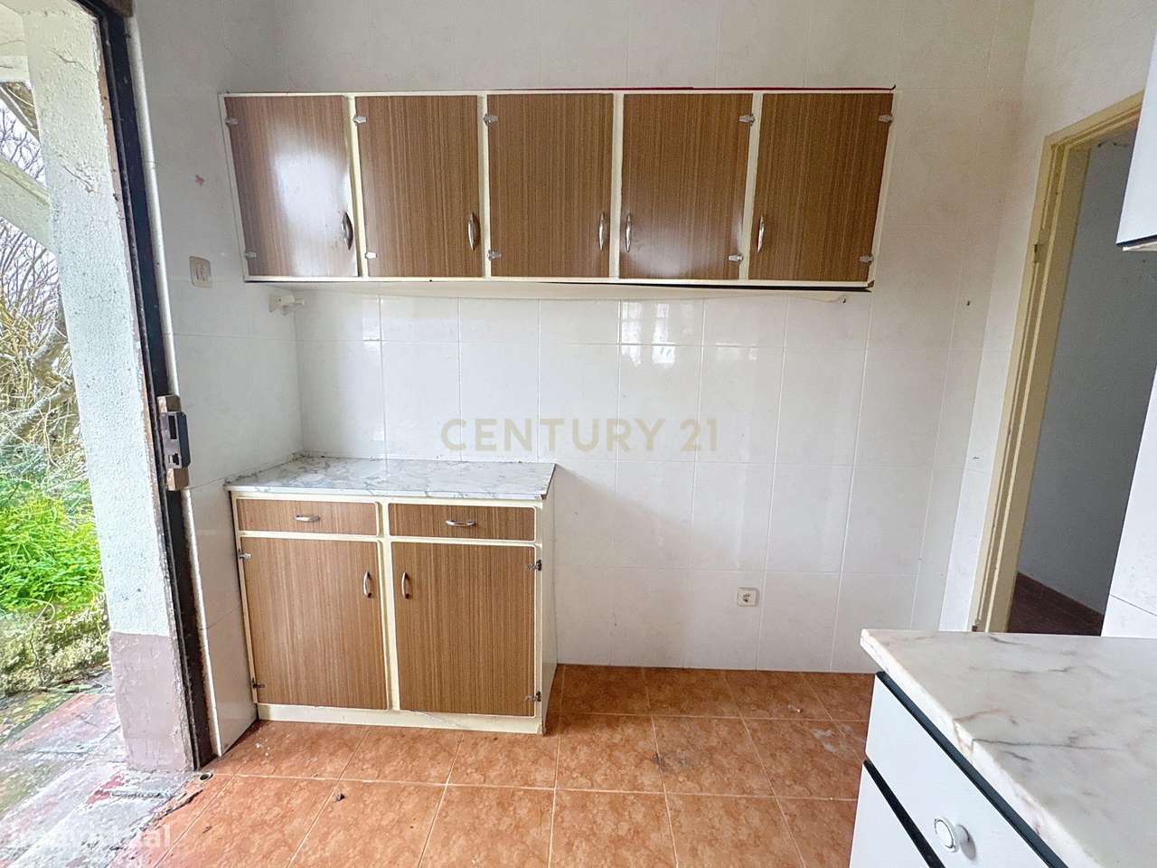 Moradia e Terreno Urbano - Nazaré-15