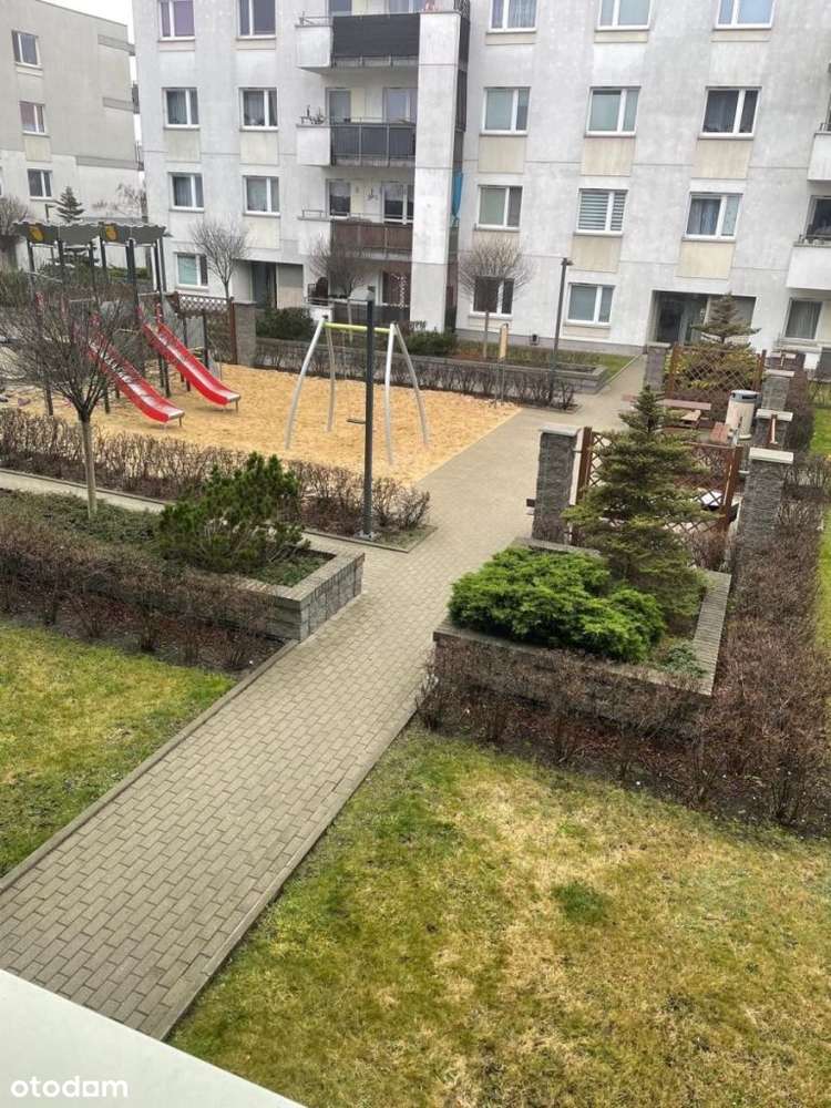 2 pokoje z balkonem, garaż-16