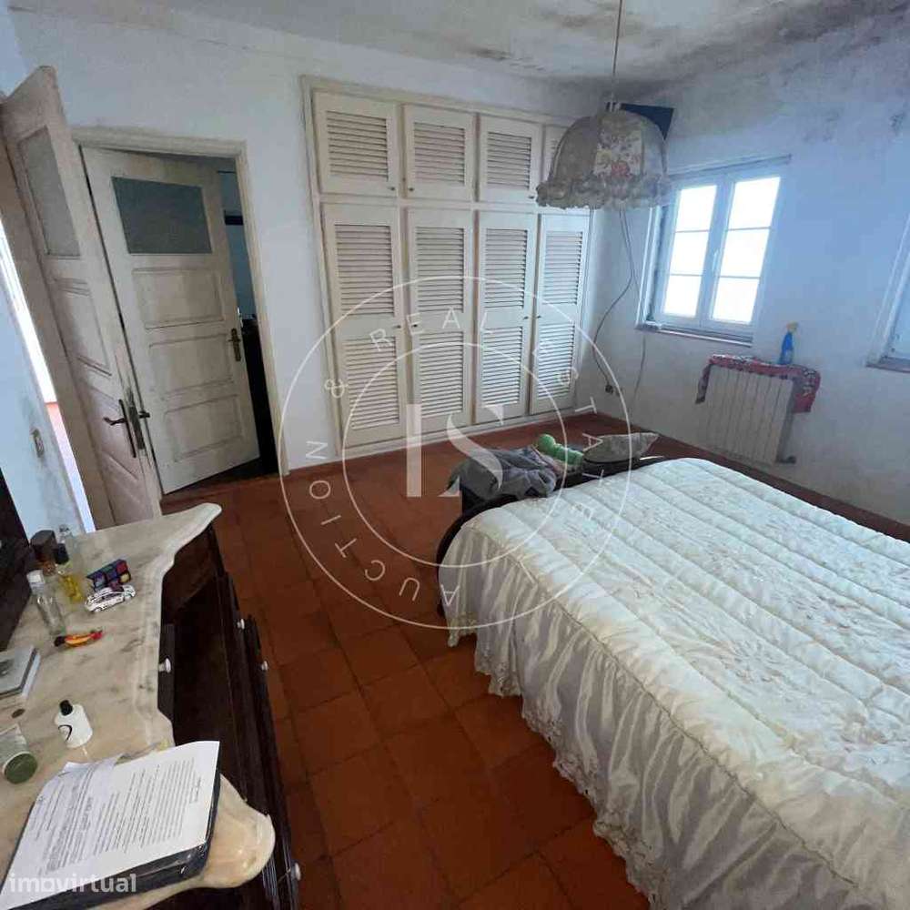2 Apartamentos + Garagem com Logradouro | Vale de Cambra-28