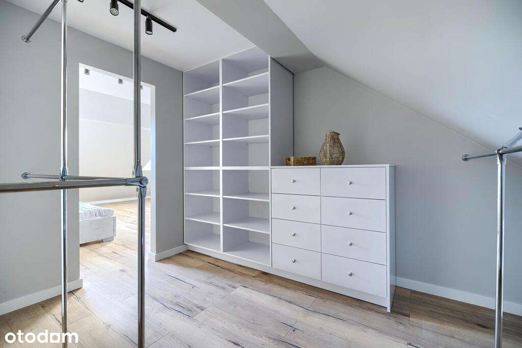 Dwupoziomowe mieszkanie 118m2 urządzone pod klucz!-14