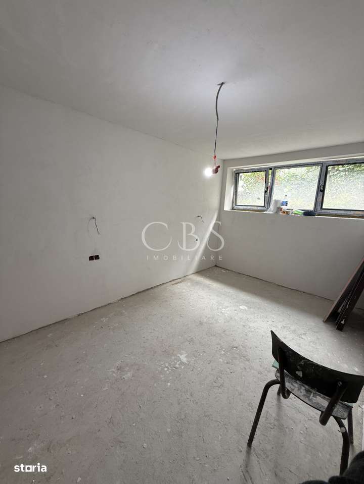 Apartament 2 Cam 35mp Zona Centrala Vizavi de Facultatea FSPAC Str.Aur - Imagine principală: 3/19