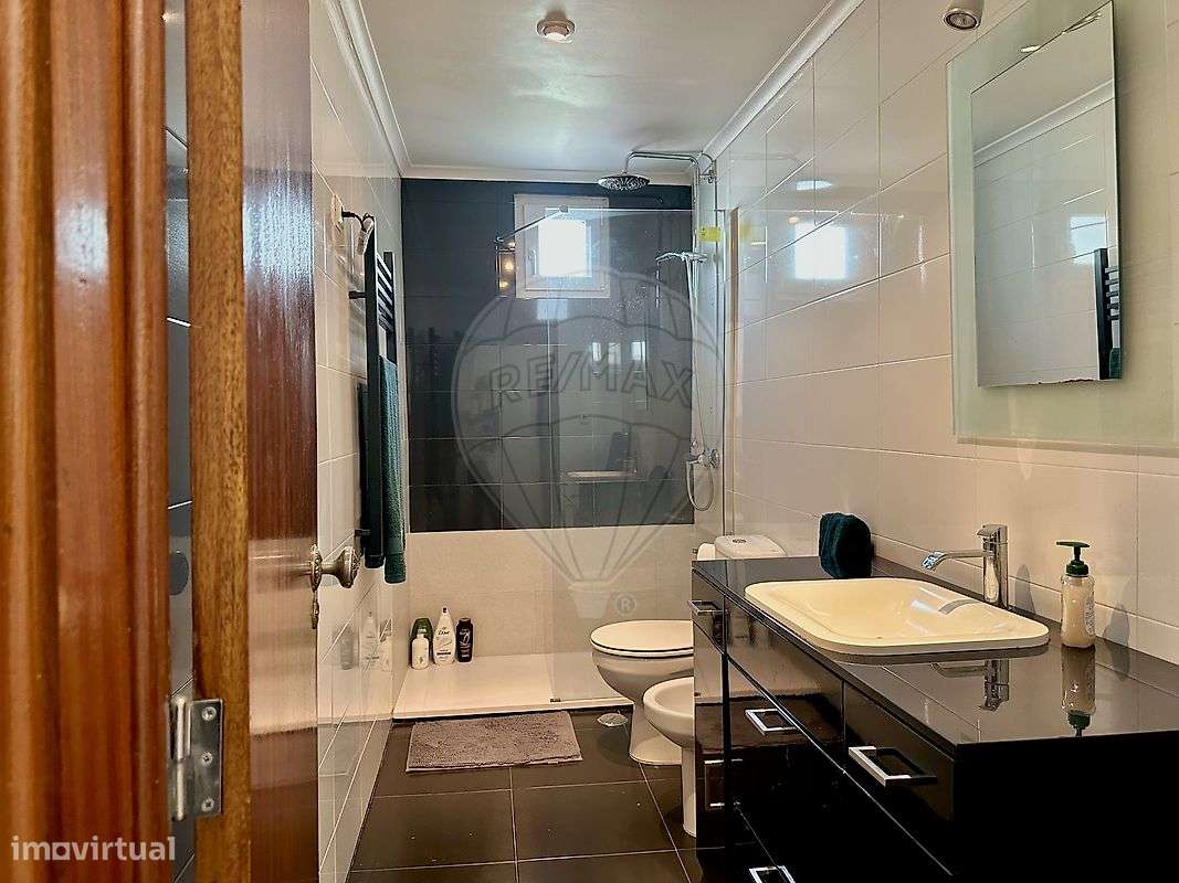 Apartamento T2 à venda em Lisboa-16