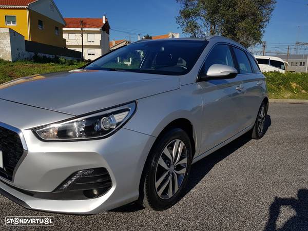 Hyundai i30 SW 1.6 CRDi Style Plus - 58