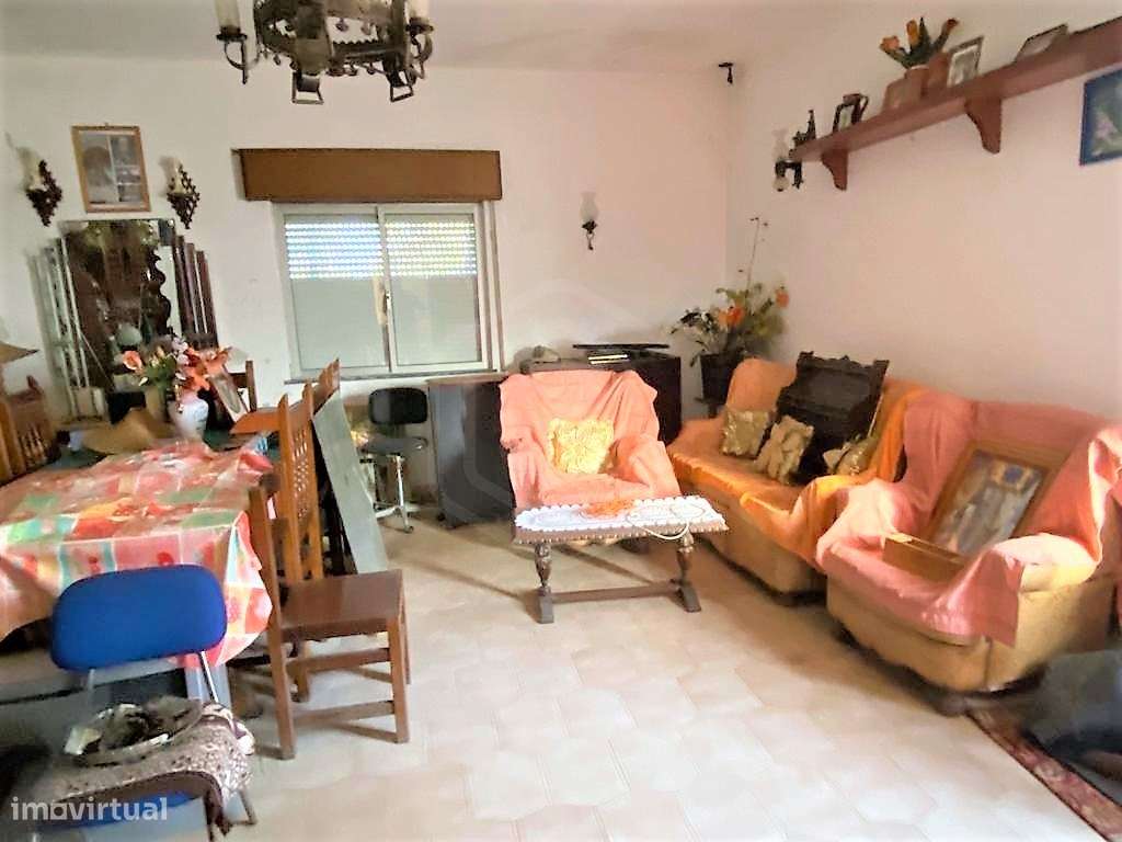 Propriedade composta por restaurante e moradia V3, Loulé, Algarve - Grande imagem: 3/24