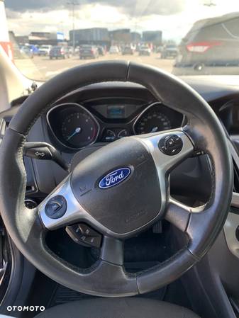 Ford Focus - 17