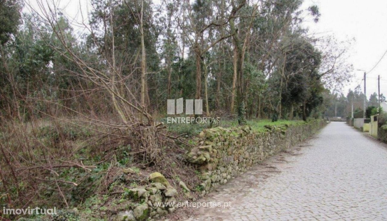 Venda de Terreno em Rio Mau, Vila do Conde