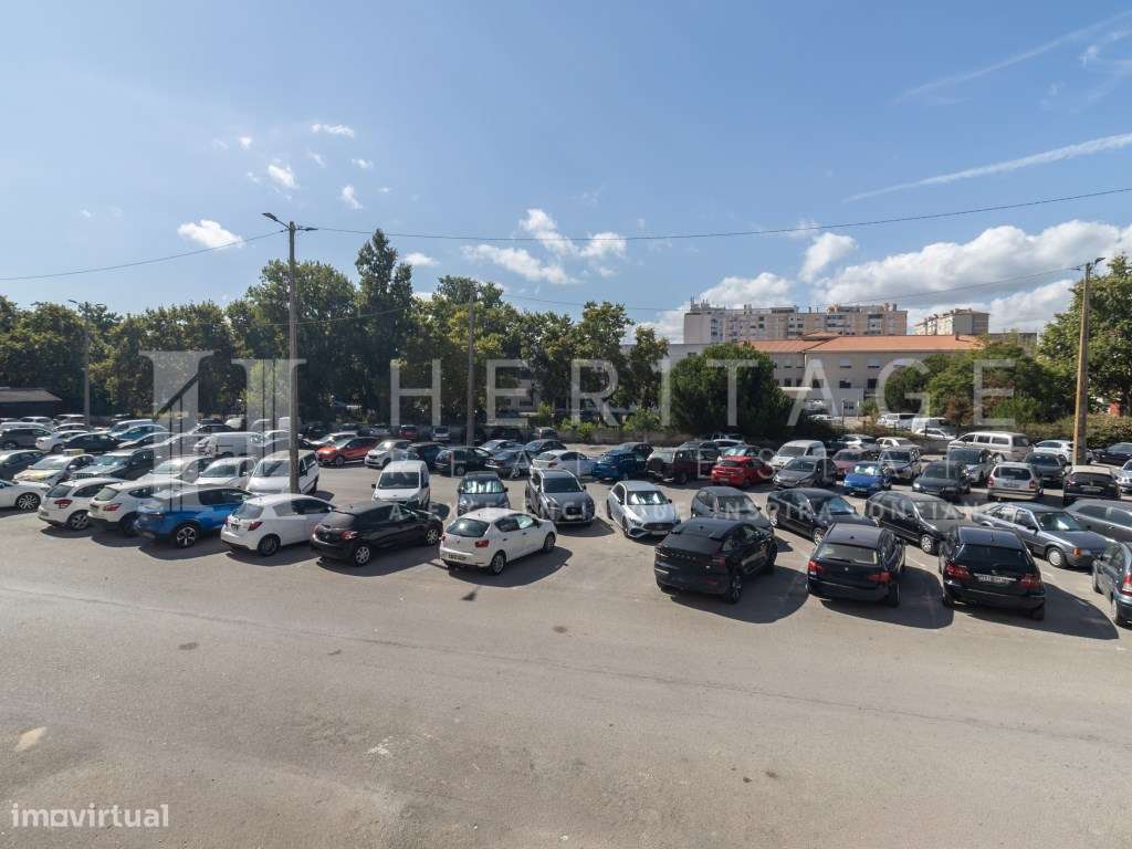 T2 totalmente remodelado na prestigiada Avenida do Bocage-41