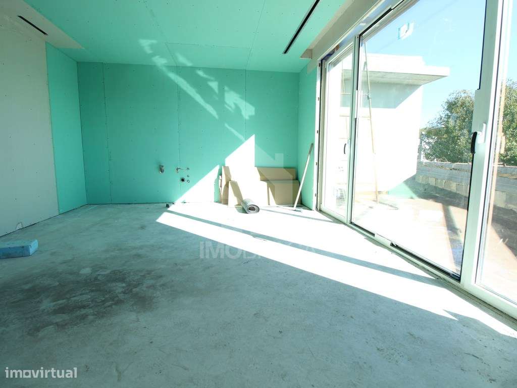 Venda Apartamento T1Cobertura com Terraço Novo, em Real, Braga-5