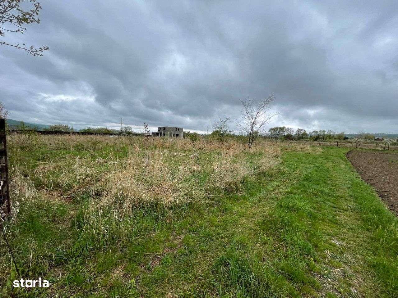 LOTURI TEREN HEMEIUS -567 mp - Pensiunea Loredana - Imagine principală: 4/7