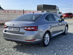 Skoda Superb 2.0 TDI Ambition DSG7 - 9