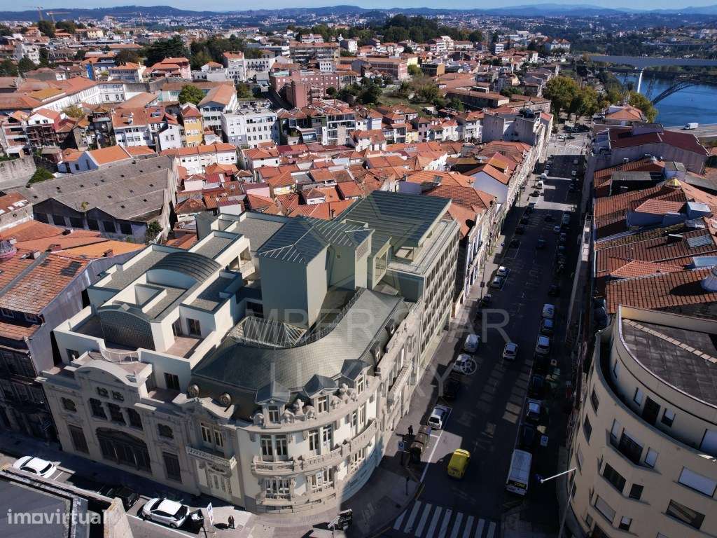 Loja de 69,60 m2 em localização privilegiada no Pálacio Bijou - Grande imagem: 2/12