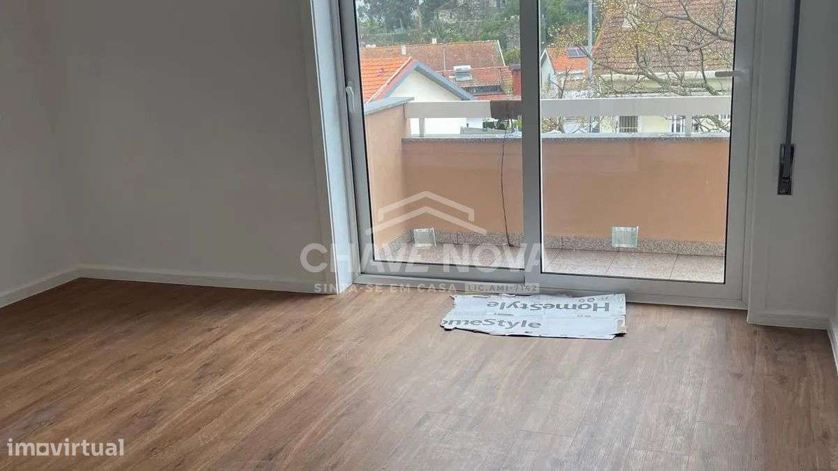 Apartamento T3, REMODELADO, Águas Santas-5